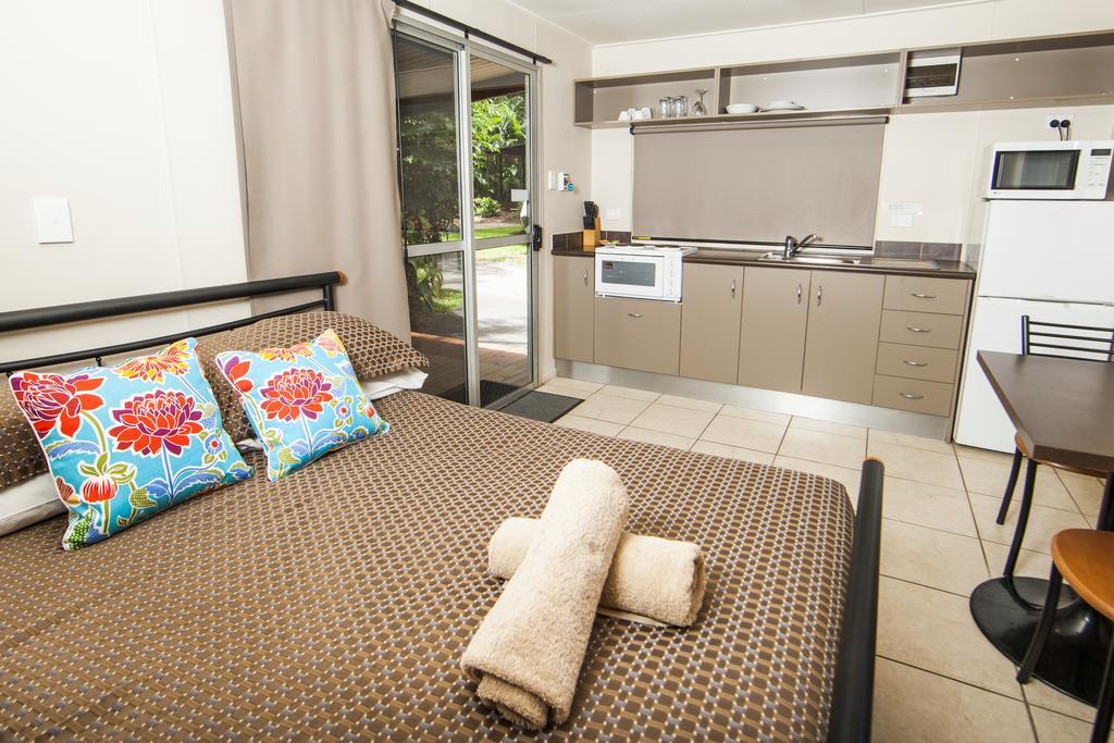 Lake Placid Tourist Park Hotel Caravonica Bilik gambar
